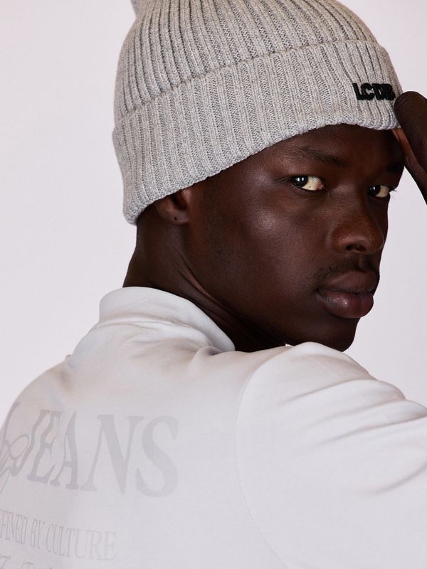 חולצת טי ארוכה עם הדפס לגברים