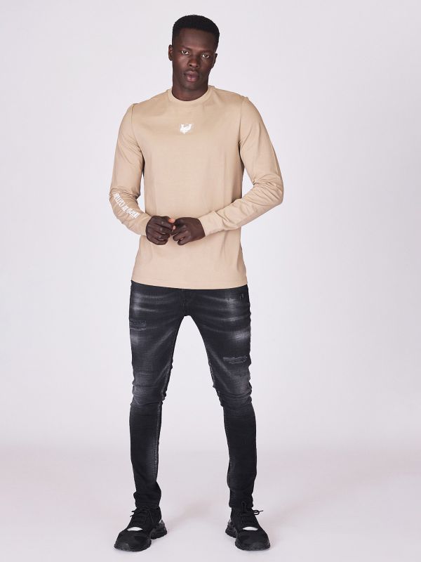 חולצת טי ארוכה עם הדפס על השרוול לגברים