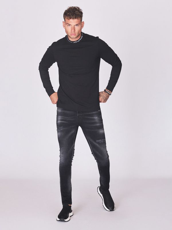 חולצת טי ארוכה עם הדפס בחזית לגברים