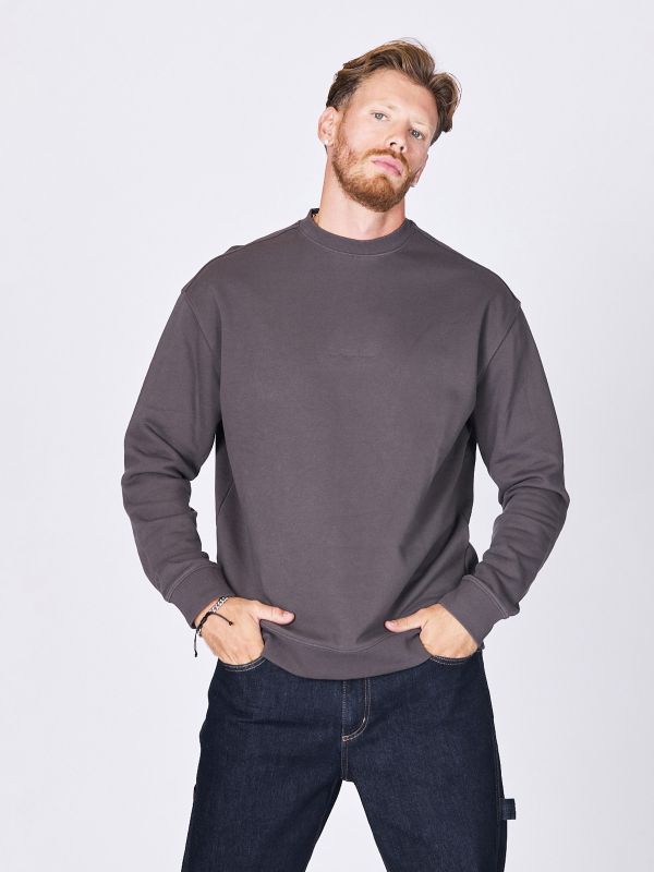 סווטשירט במראה אורבני לגברים