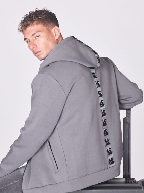 קפוצ’ון ארוך לגברים