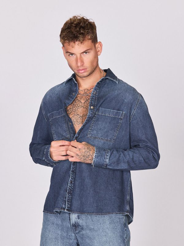 חולצת ג’ינס מחויטת לגברים