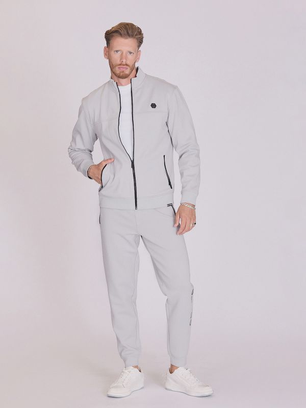 מכנסי טרנינג מחויטים לגברים