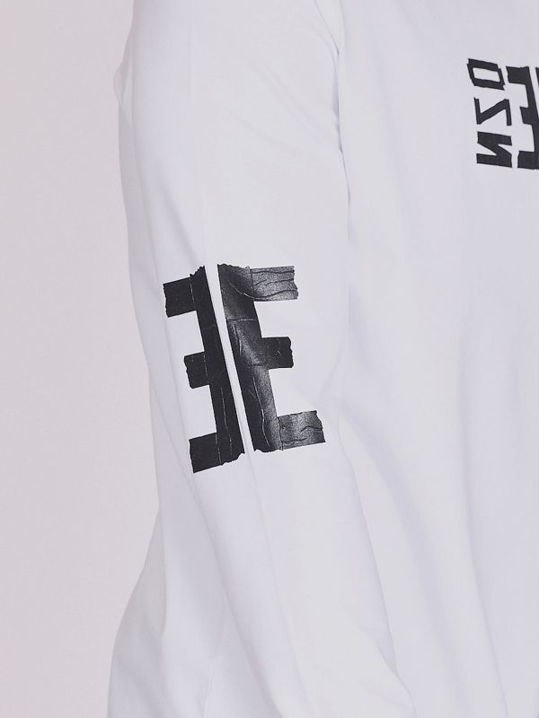 חולצת טי ארוכה עם הדפסים לגברים