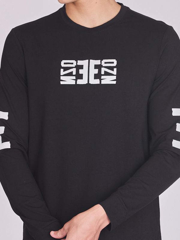 חולצת טי ארוכה עם הדפסים לגברים