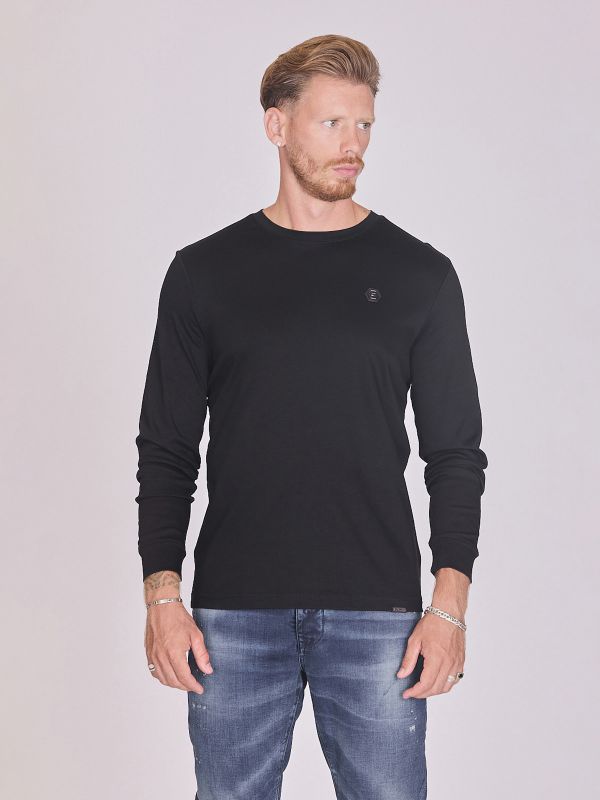 חולצת טי ארוכה עם צווארון לגברים