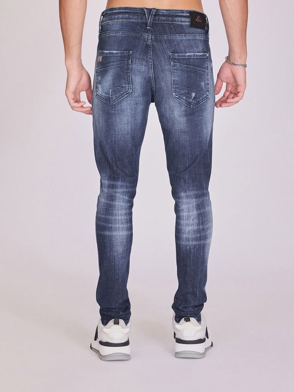 ג’ינס בגזרת סקיני לגברים