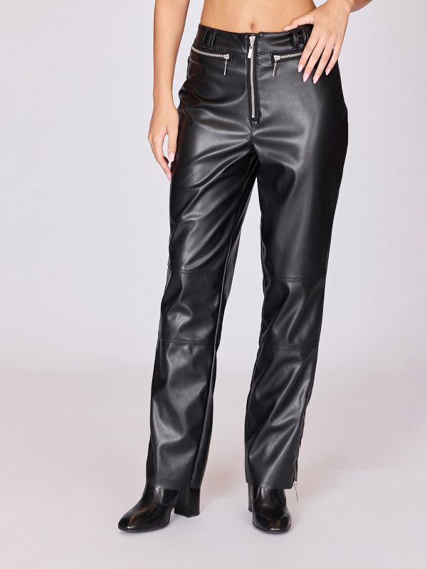 מכנסיים רחבים דמוי עור לנשים