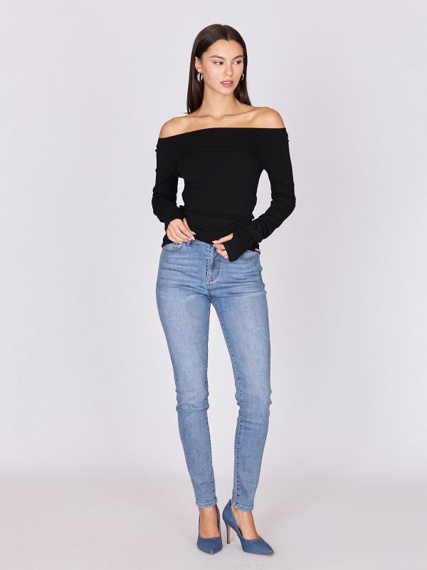 חולצת ריב עם מחשוף כתפיים חשופות לנשים