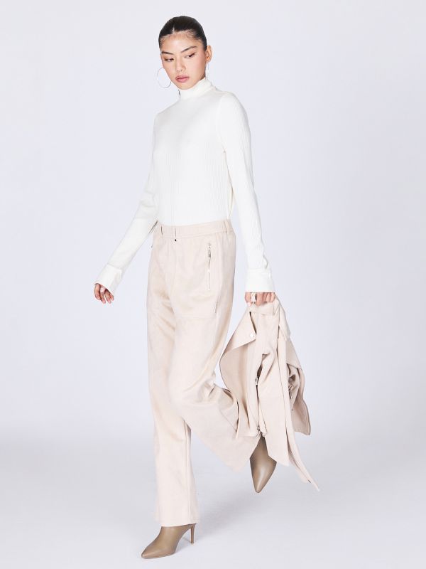 חולצת גולף עם שרוולים ארוכים לנשים