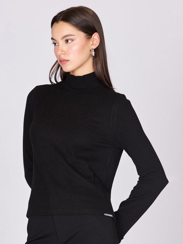 חולצת גולף עם שרוולים ארוכים לנשים