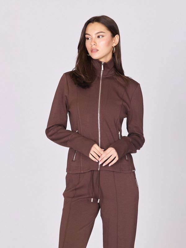 סווטשירט עם מכנסיים לנשים