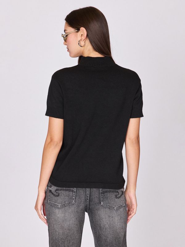 חולצת טי שירט לנשים