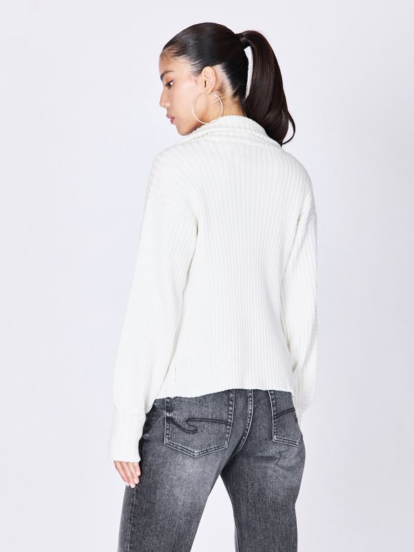 קרדיגן מכופתר לנשים