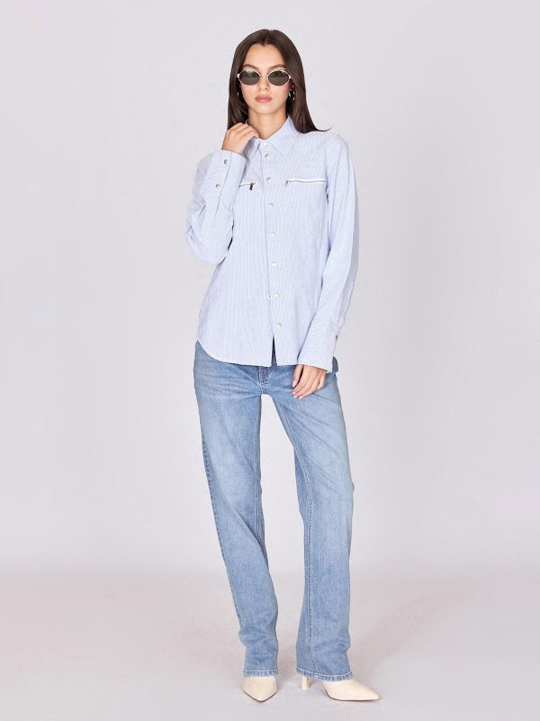 חולצה מכופתרת לנשים