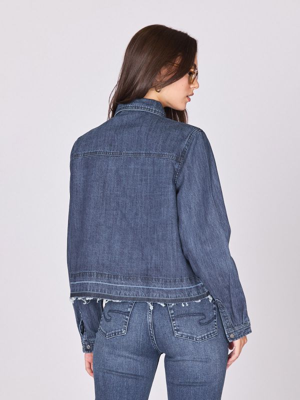 ג’קט ג’ינס קצר לנשים