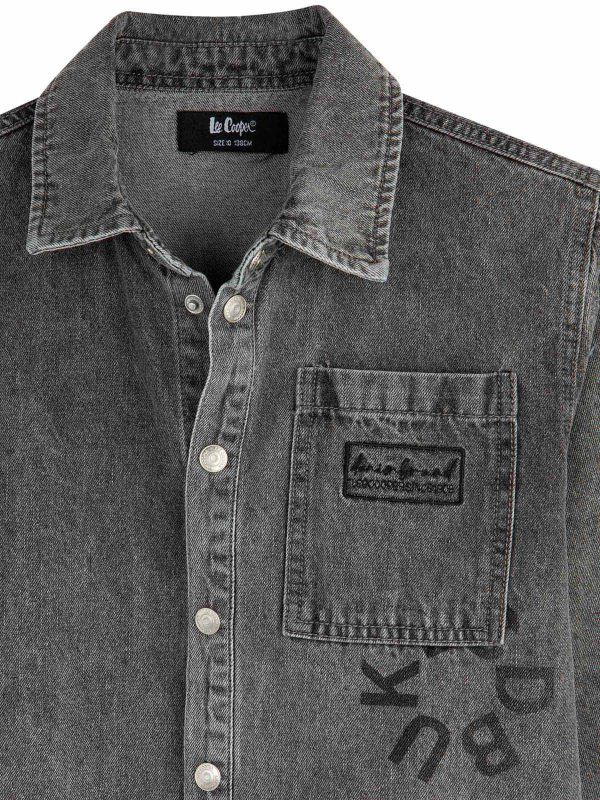 חולצת ג’ינס מכופתרת עם כיסים בנים