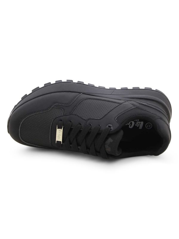 נעלי סניקרס קלאסיות עם סולייה משוננת לנשים