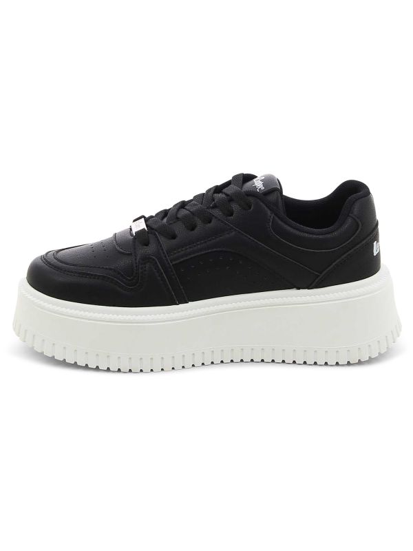נעלי סניקרס עם סוליה מוגבהת LEE COOPER לנשים