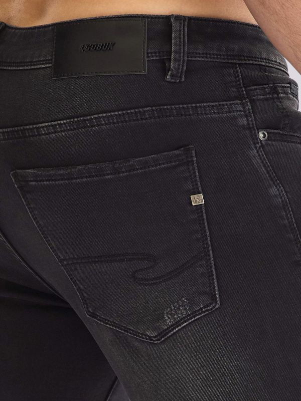 מכנסי ג?ינס SLIM MARTIN בגזרה צרה ומודרנית לגברים