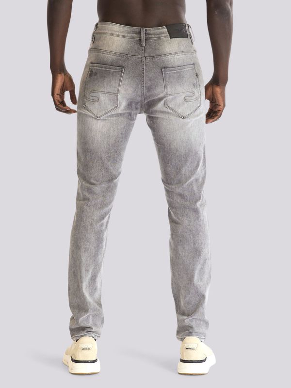 מכנסי ג?ינס MARTIN בגזרה ישרה וקלאסית לגברים