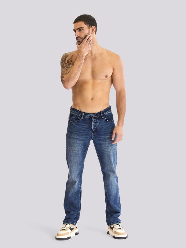 מכנסי ג?ינס JAMES בגזרה צרה וטרנדית לגברים