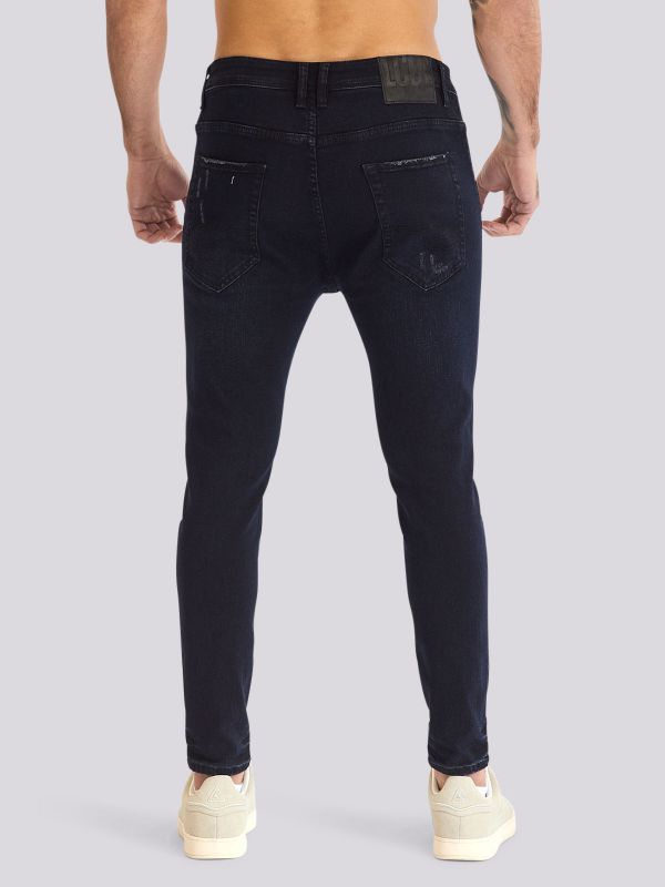 מכנסי ג?ינס COLIN בגזרה משוחררת ומחמיאה לגברים