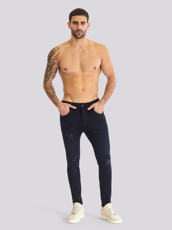 מכנסי ג?ינס COLIN בגזרה משוחררת ומחמיאה לגברים