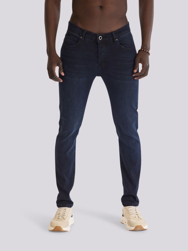 מכנסי ג?ינס SLIM MARTIN בגזרה צרה ומחטבת לגברים