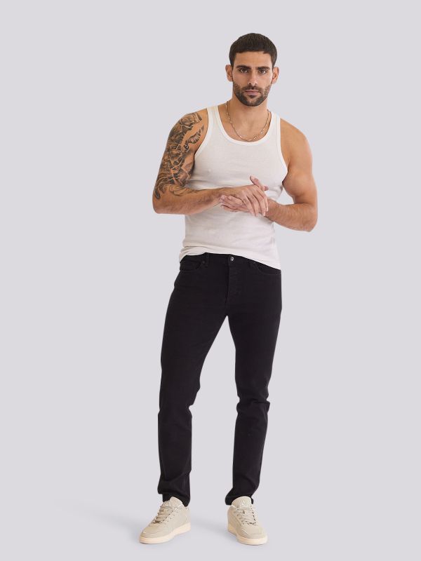 מכנסי ג?ינס MARTIN בגזרה ישרה וקלאסית לגברים