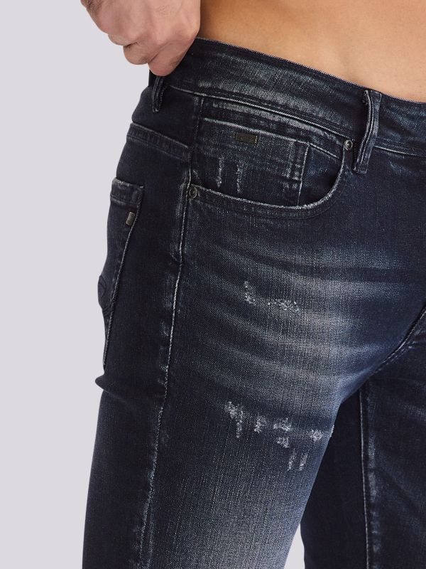 מכנסי ג?ינס SLIM MARTIN בגזרה צרה ומחטבת לגברים