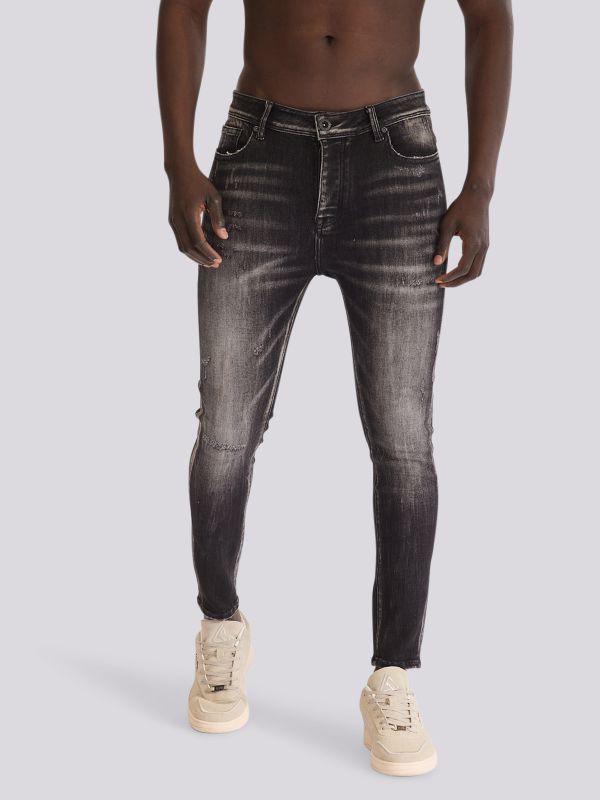 מכנסי ג?ינס COLIN בגזרה מודרנית ונינוחה לגברים