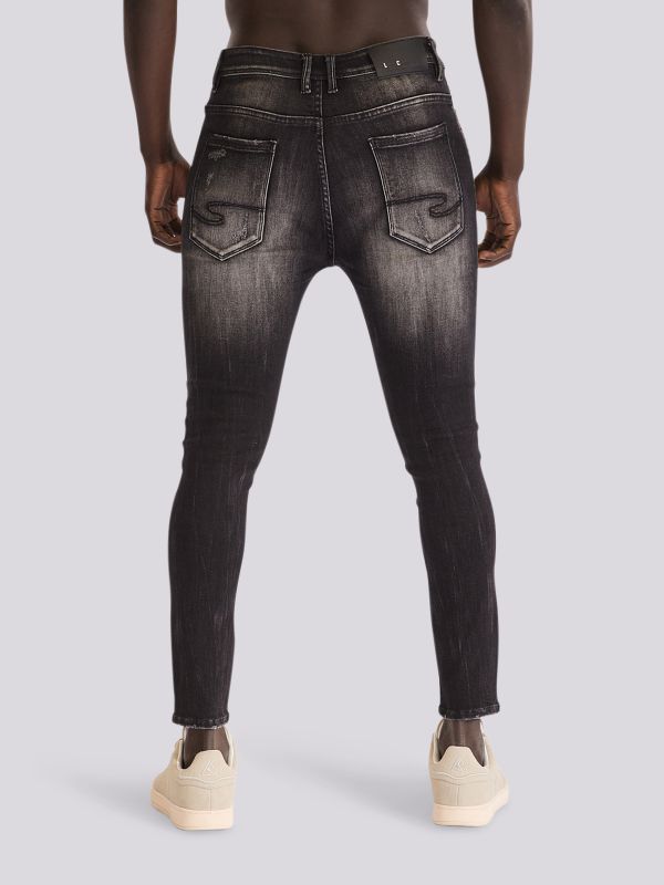 מכנסי ג?ינס COLIN בגזרה מודרנית ונינוחה לגברים