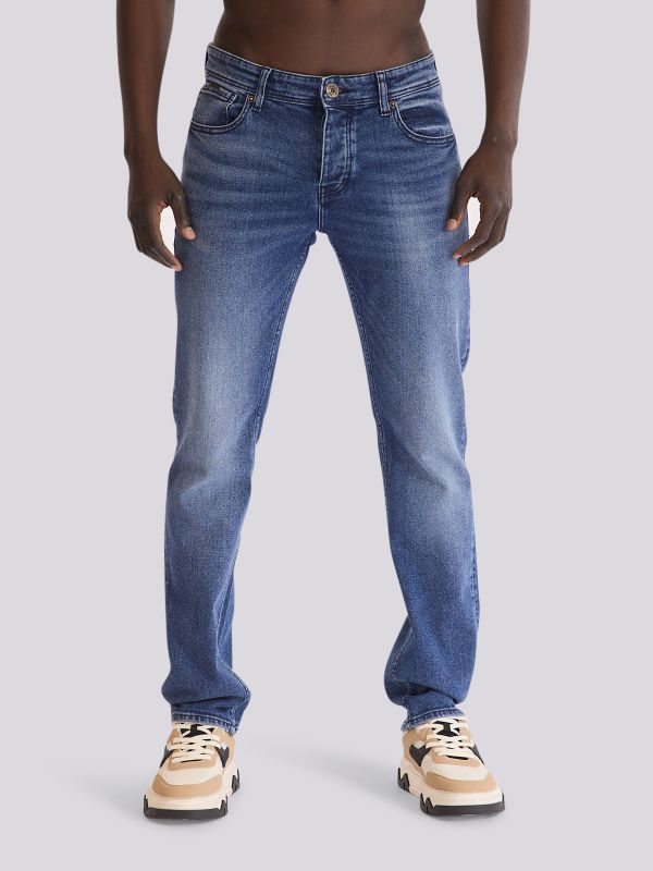 מכנסי ג?ינס MID ROOK במראה דנים יציב ואיכותי לגברים