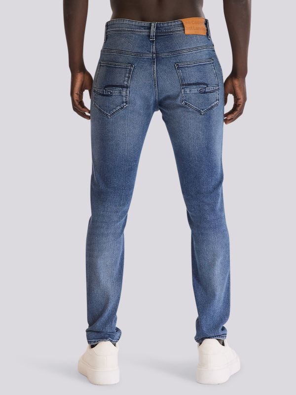 מכנסי ג?ינס MARTIN בגזרה ישרה וקלאסית לגברים