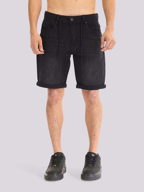 מכנסי ג?ינס קצרים בגוון כחול עמוק עם שפשופים קלים לגברים