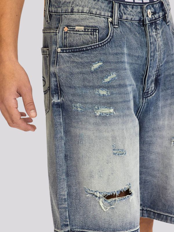 מכנסי ג?ינס קצרים בגזרה ישרה לגברים