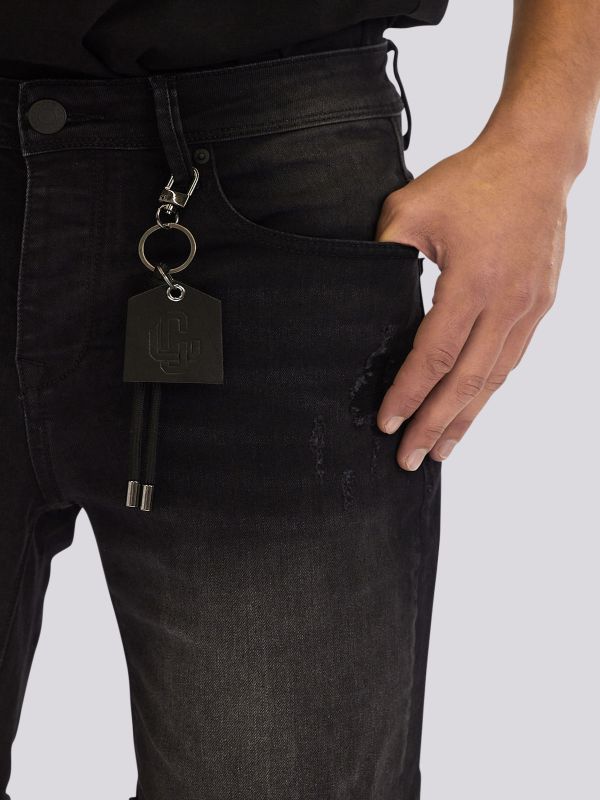 מכנסי ג?ינס קצרים בגזרה נינוחה עם שטיפת אסיד בהירה לגברים