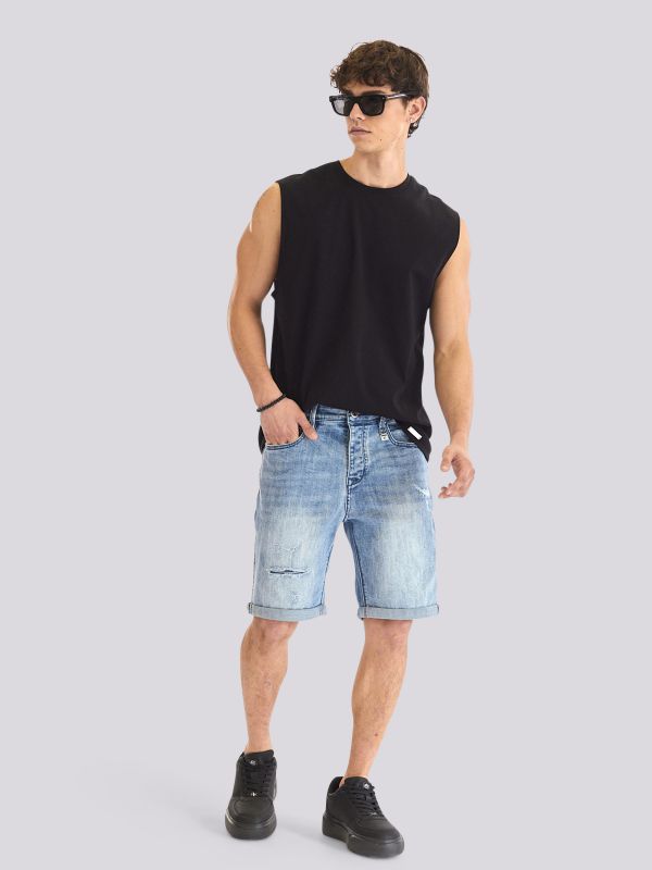 מכנסי ג?ינס קצרים בגוון שחור שטוף בסטייל מודרני לגברים