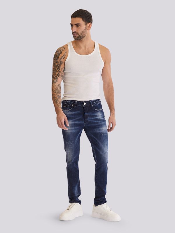 מכנסי ג?ינס MARTIN בגזרה ישרה ואותנטית לגברים