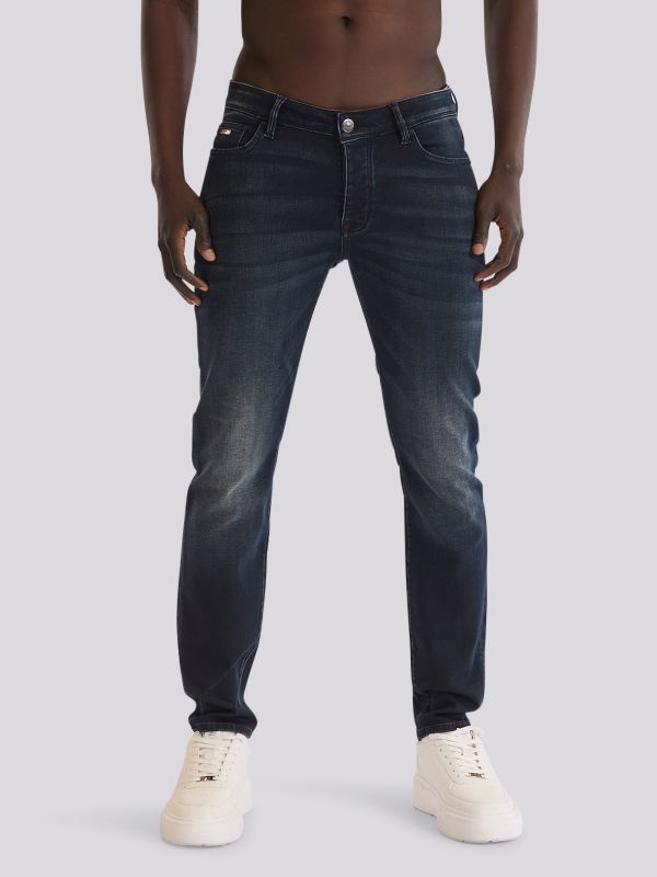 מכנסי ג?ינס JOGG MARTIN במראה אותנטי ונוחות מקסימלית לגברים