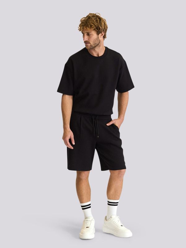 מכנסי ברמודה בטקסטורה