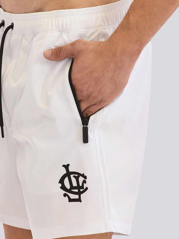 מכנסי ברמודה עם לוגו