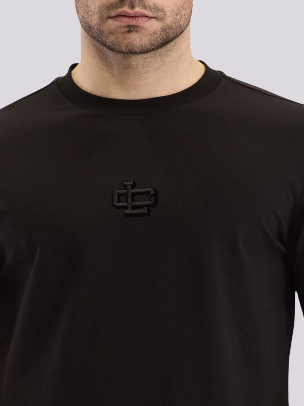 טישירט קלאסית לגברים