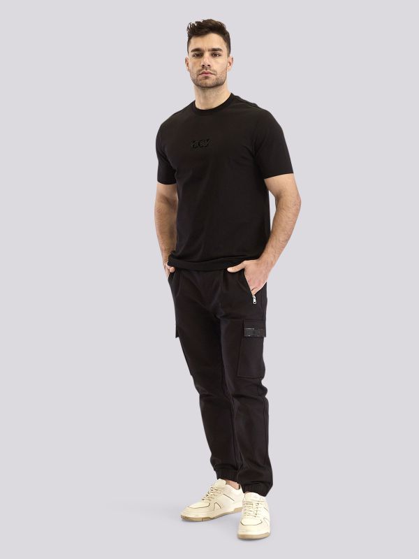 טישירט קצרה עם הדפס בגב