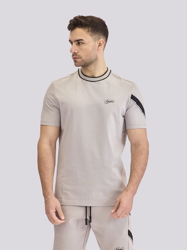 חולצת טי-שרט עם הדפס לוגו בולט לגברים