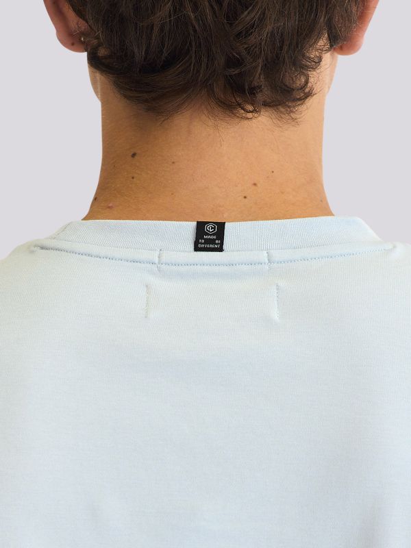 חולצת טי-שרט עם הדפס לוגו גרפי לגברים