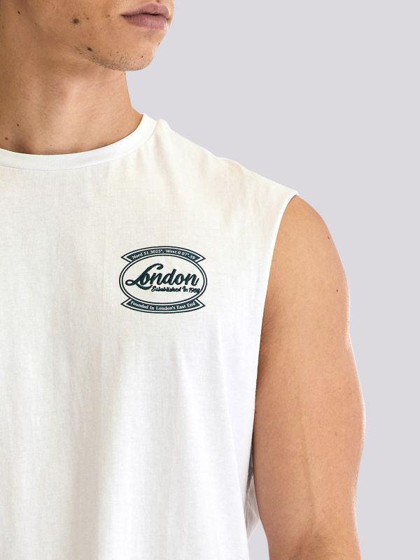 שם הפריט: חולצת טי-שרט ללא שרוולים בגזרה ספורטיבית לגברים