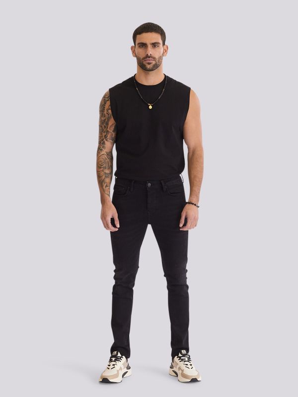 חולצת טי-שרט ללא שרוולים (גופייה) חלקה במראה ספורטיבי לגברים