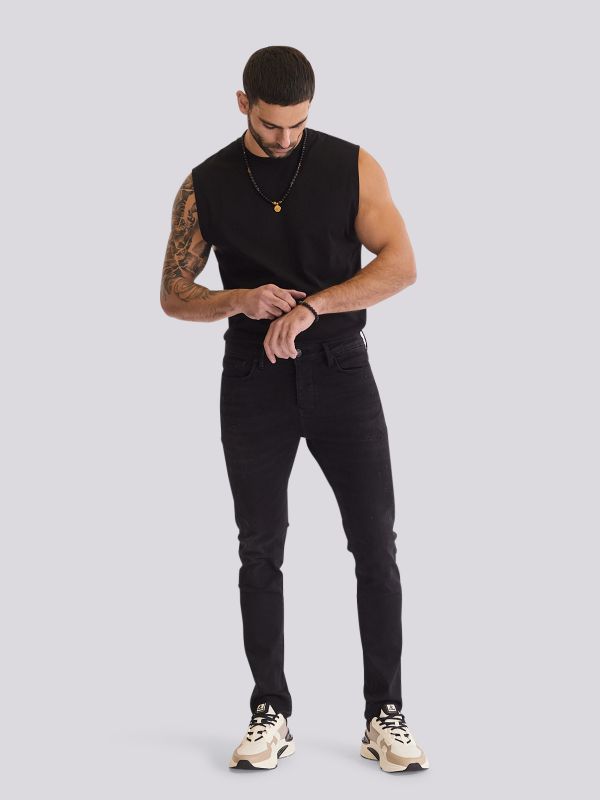 חולצת טי-שרט ללא שרוולים (גופייה) חלקה במראה ספורטיבי לגברים